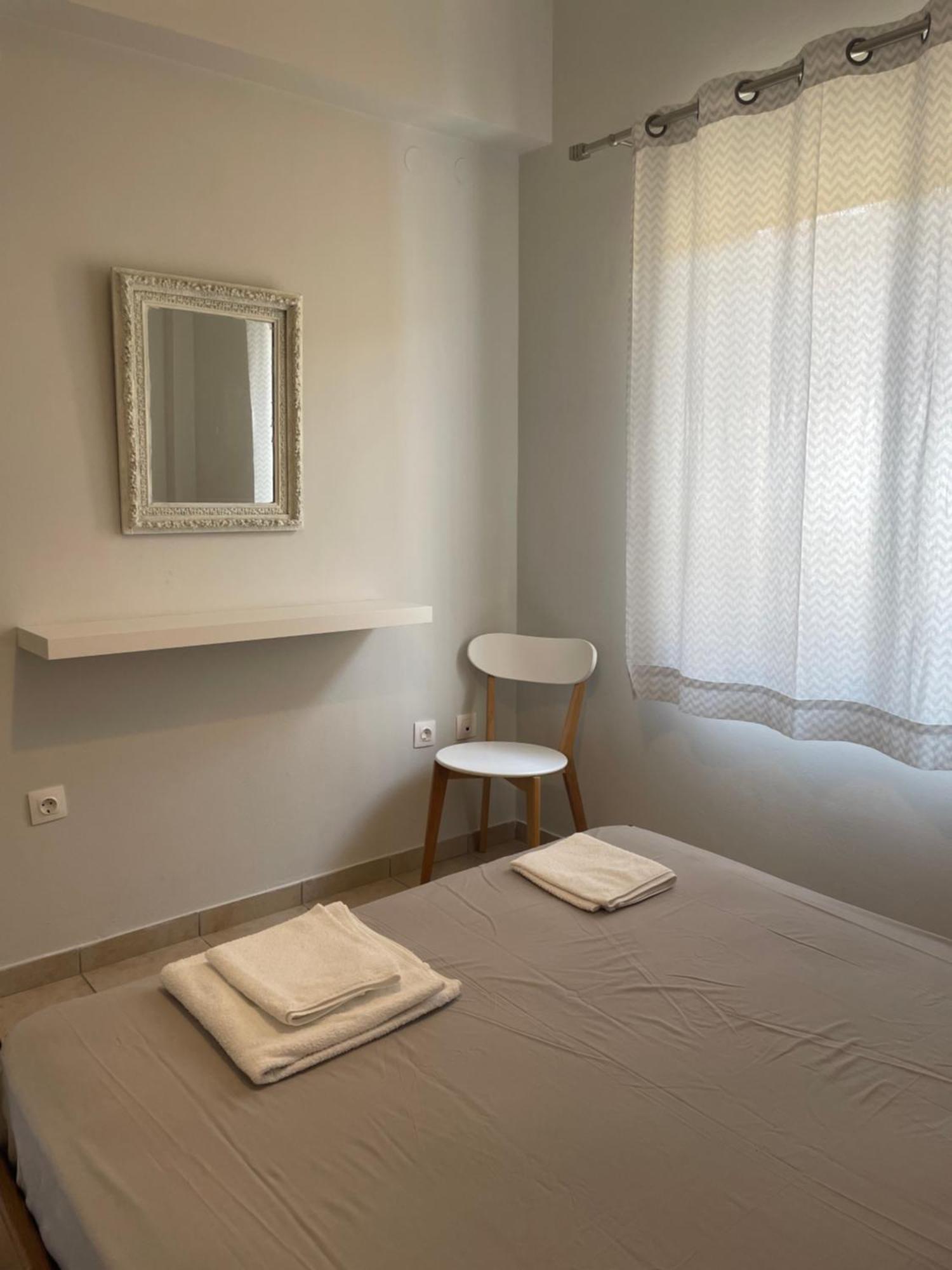 Peroulia Apartments Kompoi ภายนอก รูปภาพ